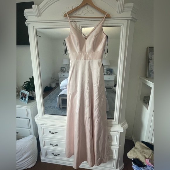 NWOT Sorella Vita MODERN SATIN BRIDESMAID DRESS
Style 9168 (Light Pink) - Picture 4 of 7